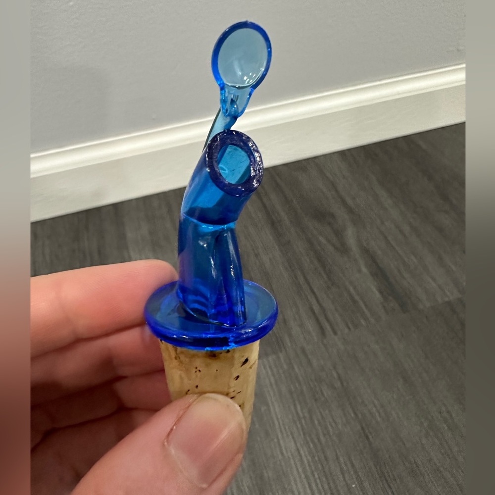 Cork wine pourer - new and never used